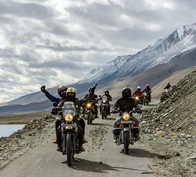 leh-ladakh-bike-trip-from-srinagar-with-hanle-and-umling-la-JustWravel-1709551834-SHU-2